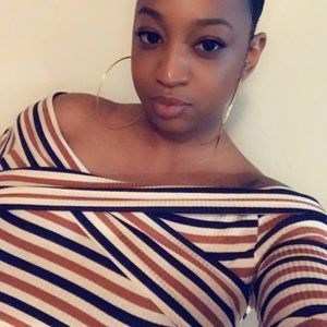 Meet your Posher, Nina